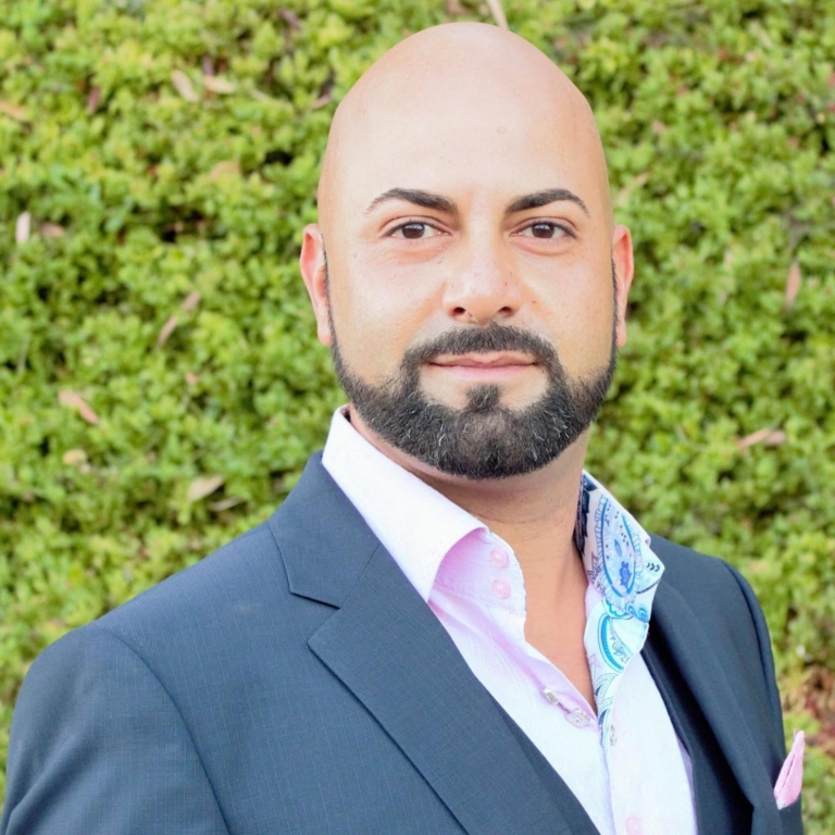 Navid Namdar